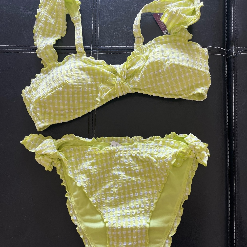two piece swimsuit, new size M